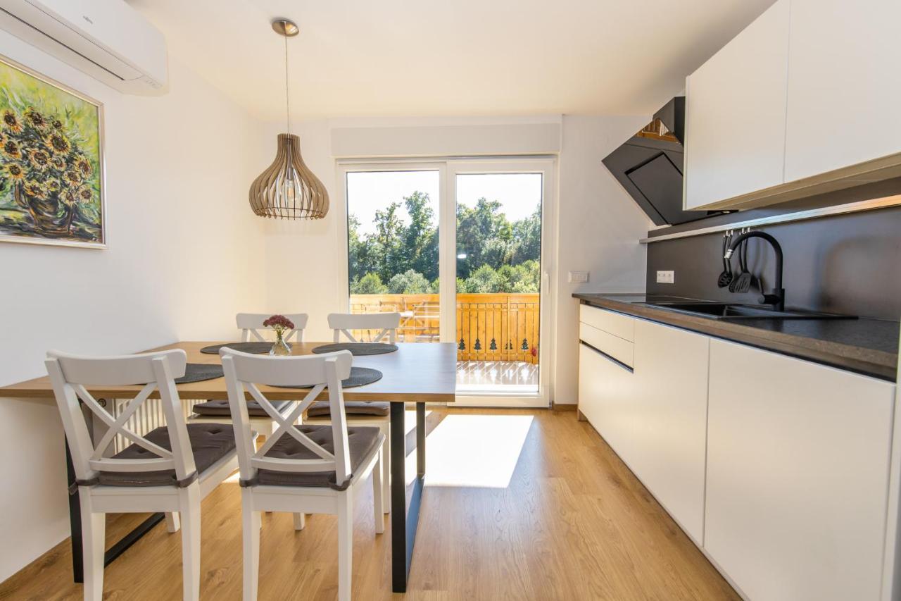 Old Boatman'S House Apartment Bled Exterior foto